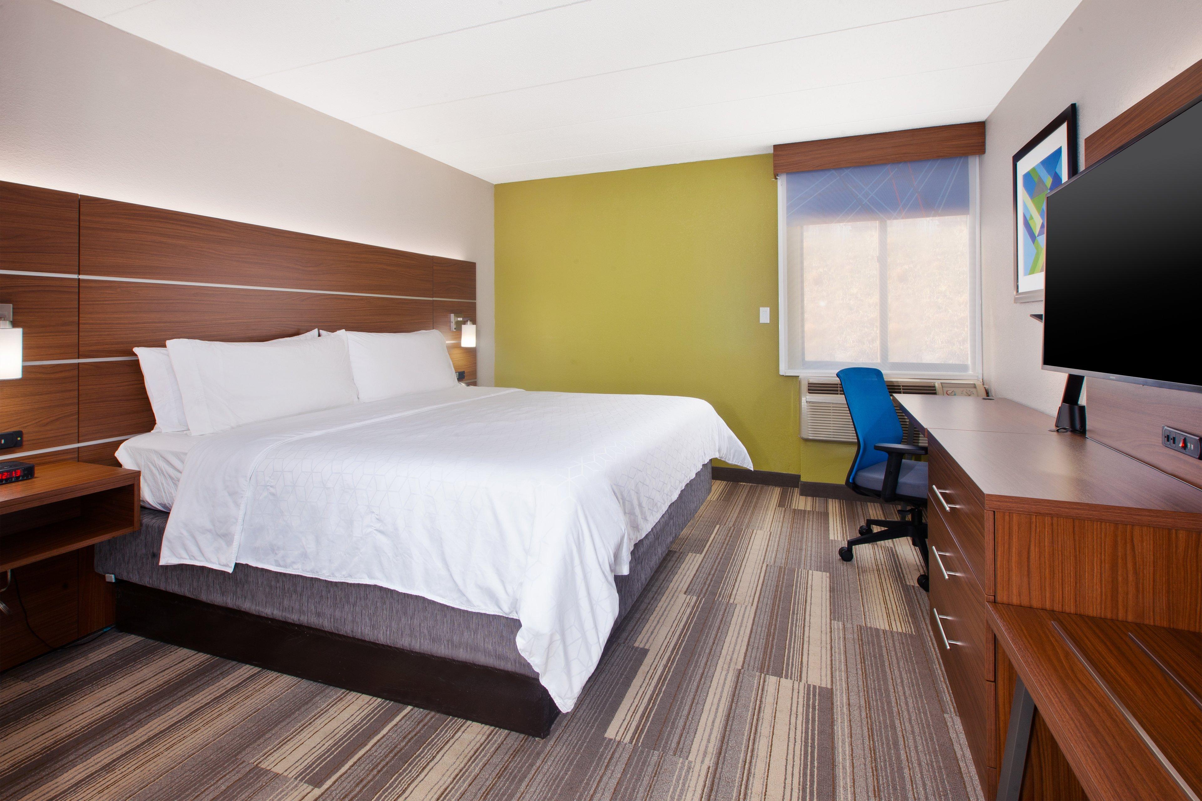 Holiday Inn Express Fairfax-Arlington Boulevard By Ihg Bagian luar foto